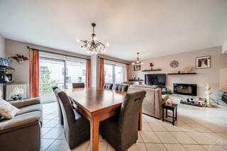 We Invest is pleased to present this superb opportunity. This recent construction (building yr 2006) is ideally located, within immediate proximity...