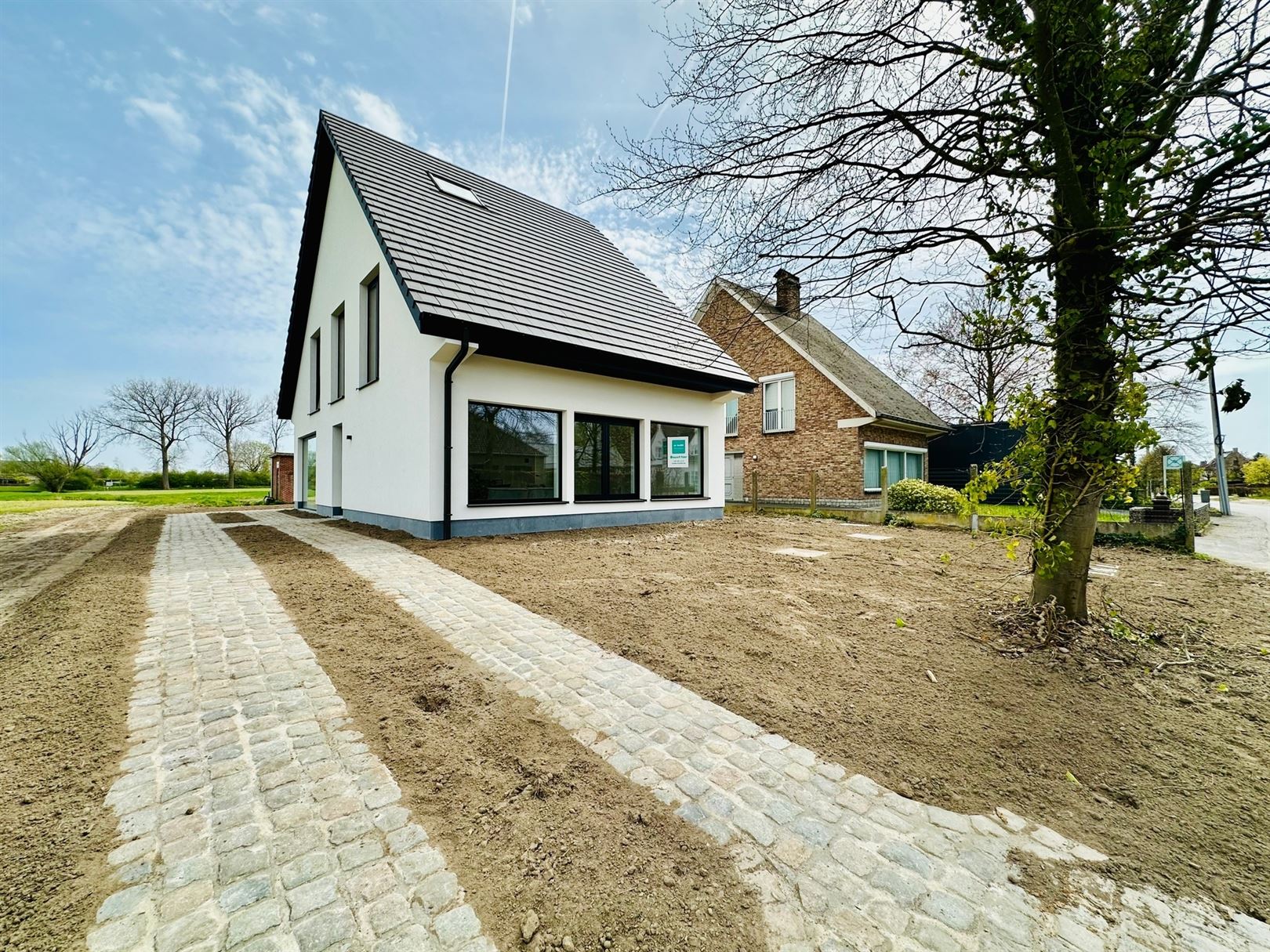 Volledig gerenoveerde vrijstaande woning - foto 4