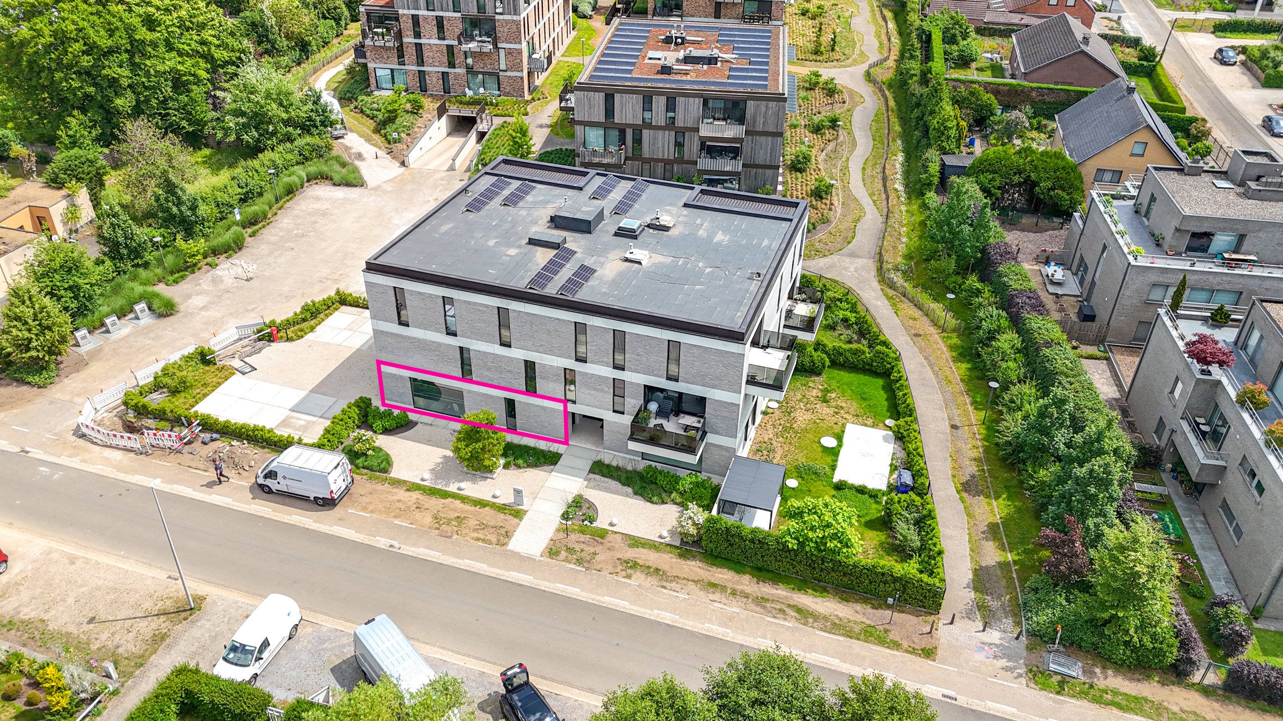 Moderne gelijkvloerse handelsruimte van 173 m² in Zonhoven! - foto 4