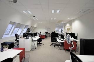 Kantoorruimte te huur in Garden Square, Laarstraat 16 te WilrijkIn het kantorencomplex zijn verschillende kantoorruimtes te huur. Het complex bestaat...