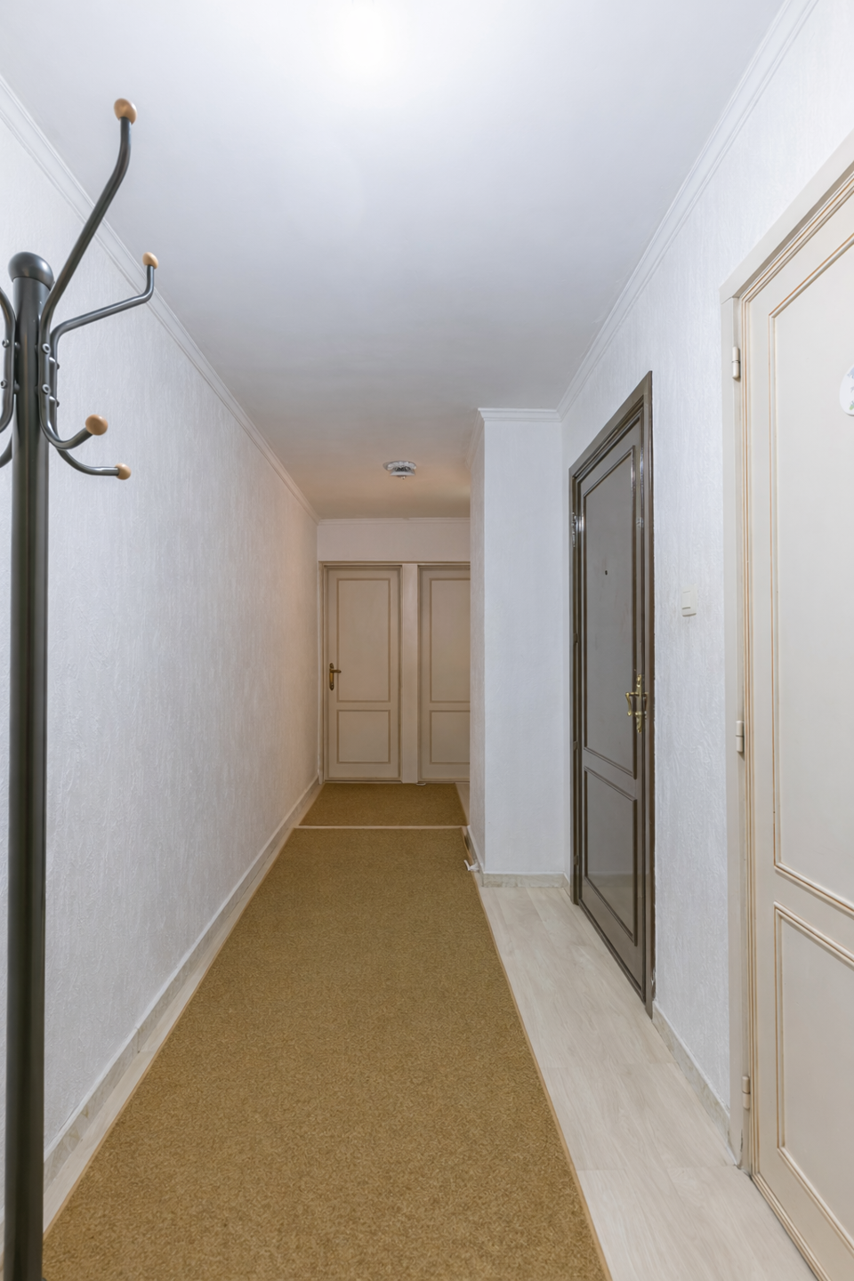 Groot appartement met 2slpk op de markt van Roeselare - foto 4