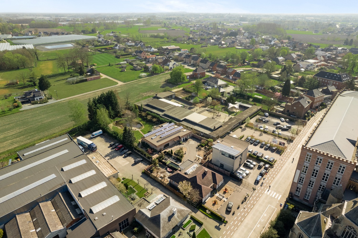 Maison à vendre à Onze-Lieve-Vrouw-Waver - photo 1