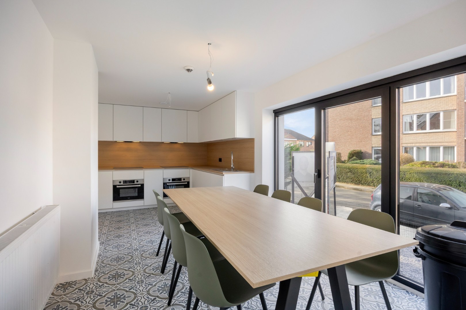 Volledig gerenoveerd en gemeubelde studentenkamer met privé badkamer en tuin - EPC A! - foto 4