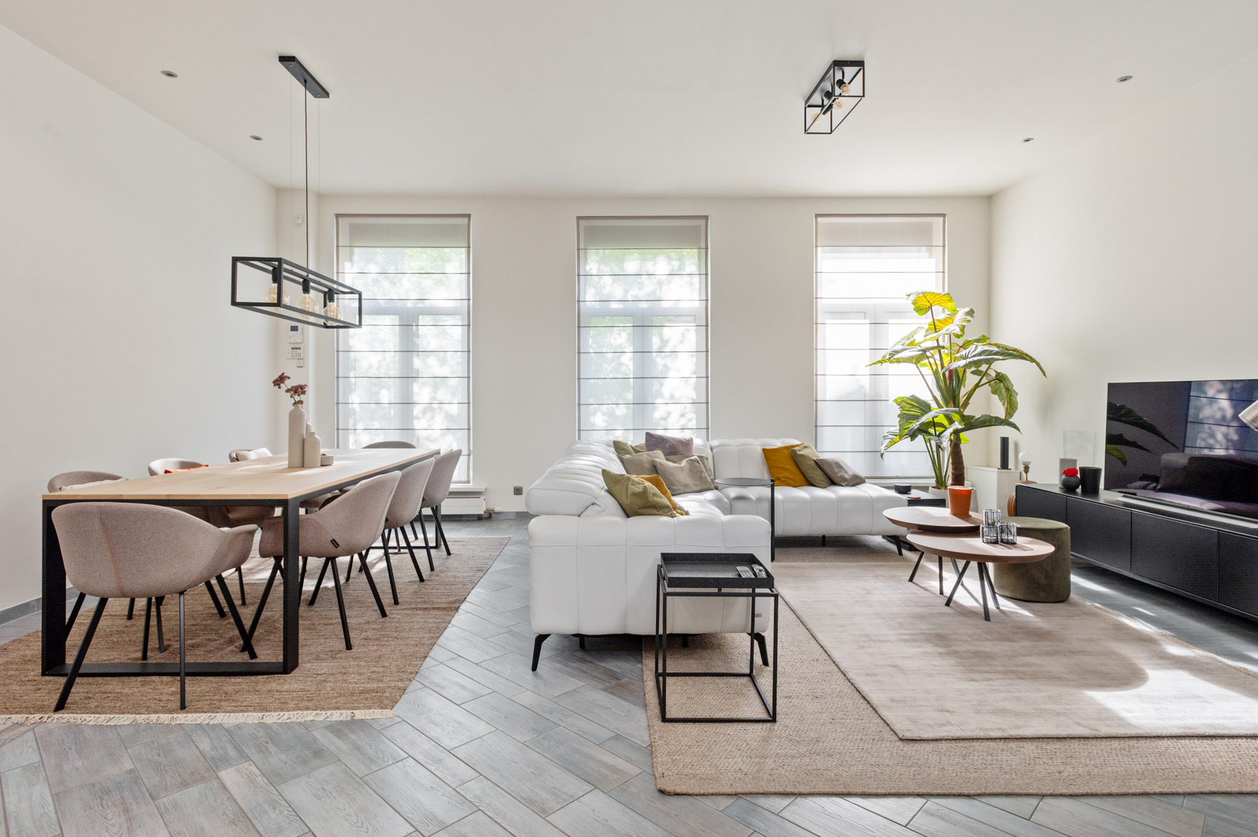 Trendy &amp; unieke woning mét een commercieel gelijkvloers - foto 2