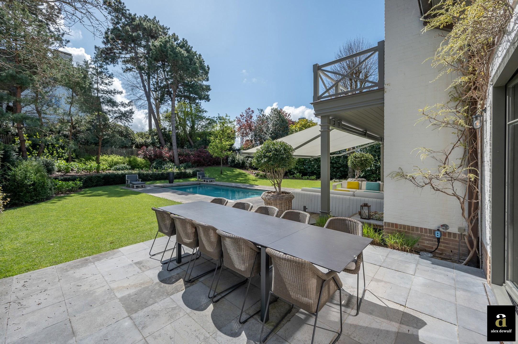 Prachtige villa met zwembad rustig gelegen in een paadje in hartje Zoute. - foto 4