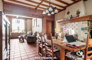 Propriété de caractère avec grand potentiel à Haacht. Cette maison authentique avec hangar à Haacht offre une combinaison unique de charme classique...