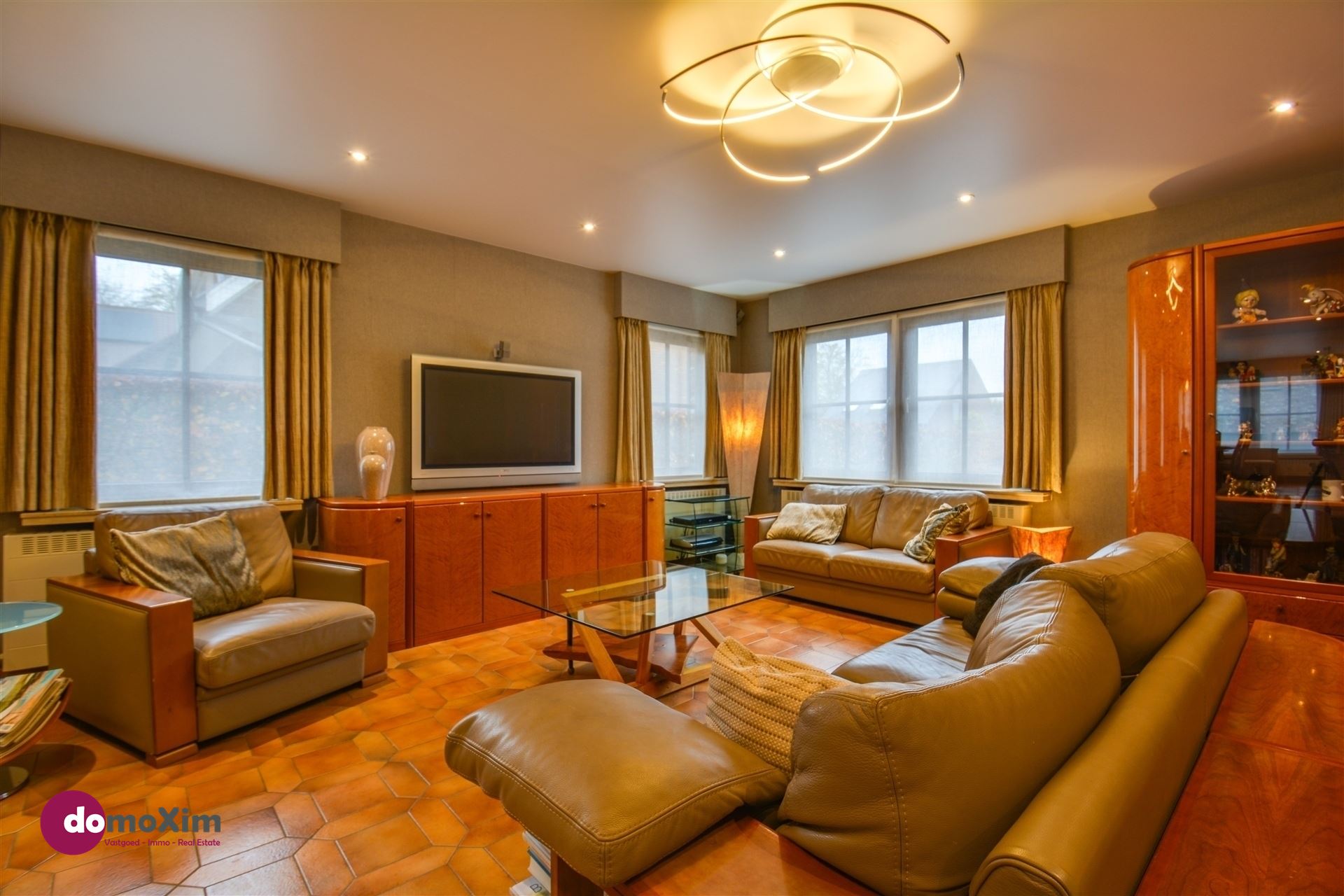 Grandioze villa gelegen in een residentiële wijk in Steenokkerzeel - foto 2