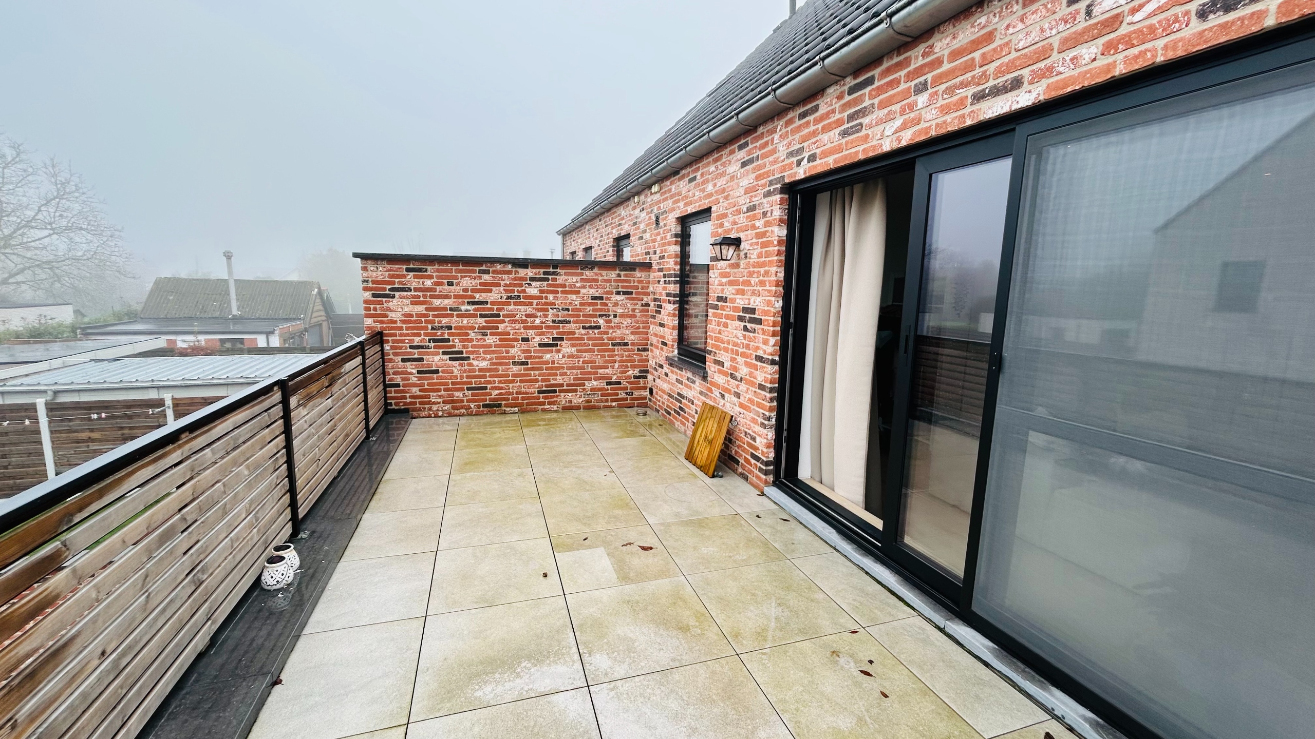 Prachtig en ruim duplexappartement met 3 slaapkamers, autostaanplaats en terras - foto 5