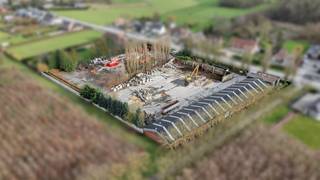 Voor meer info of een bezoek, bel 054 69 39 31 - Op een uitstekende ligging aan de Aalstersesteenweg tussen Ninove en Aalst, bevindt zich deze...