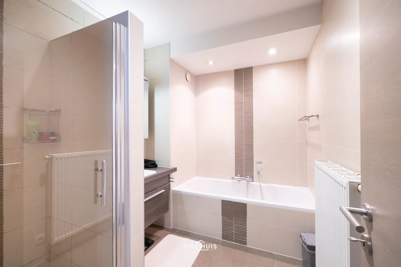 Appartement met 2 SLPK op een rustige ligging - foto 5
