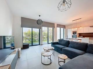 Te huur: Ruim 2 slaapkamer appartement (80 m²) met tuin in Laken Adres: Sint-Annadreef 68B, 1020 LakenOntdek dit aangename appartement, ideaal...