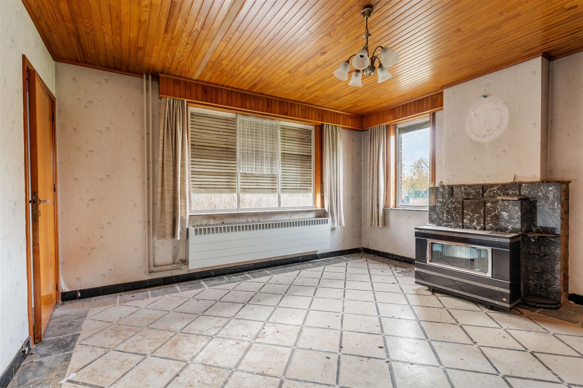 TE RENOVEREN OF AF TE BREKEN WONING OP EEN RUSTIGE LIGGEN TE PAAL - foto 4