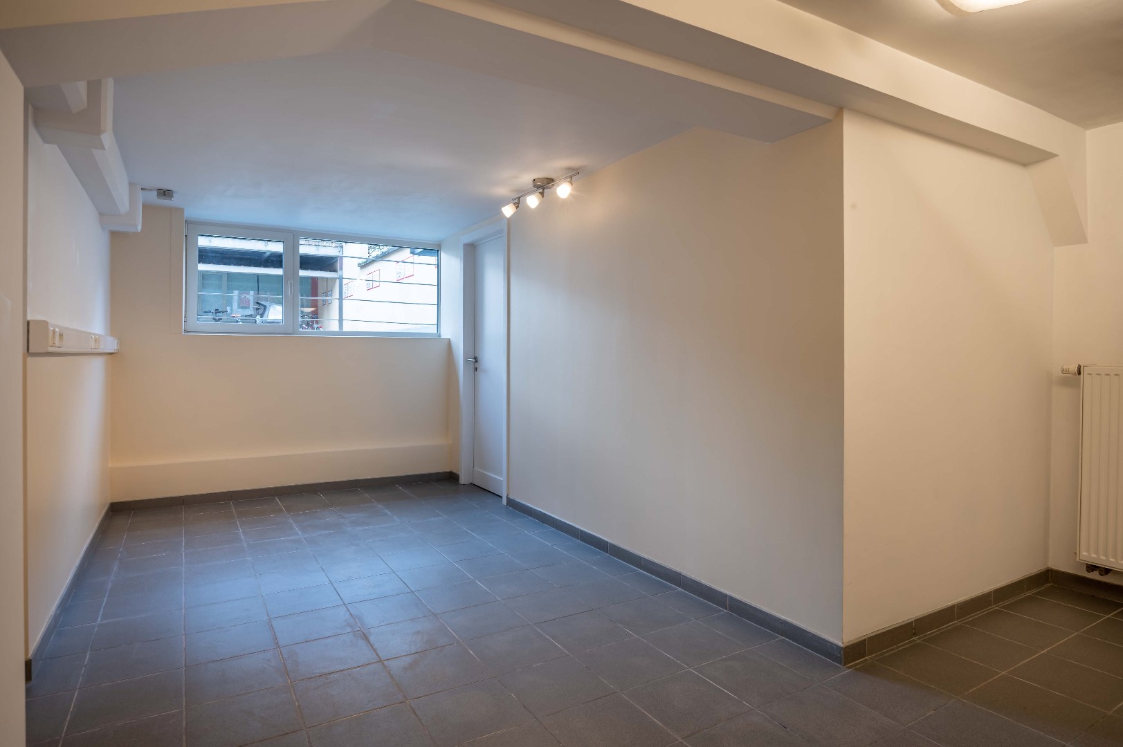 Kantoorruimte op uitstekende locatie nabij station Gent-Sint-Pieters - foto 5