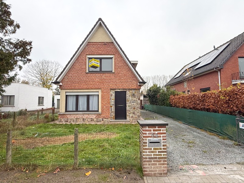 House for rent in Sint-Niklaas with 3 bedrooms - photo 1