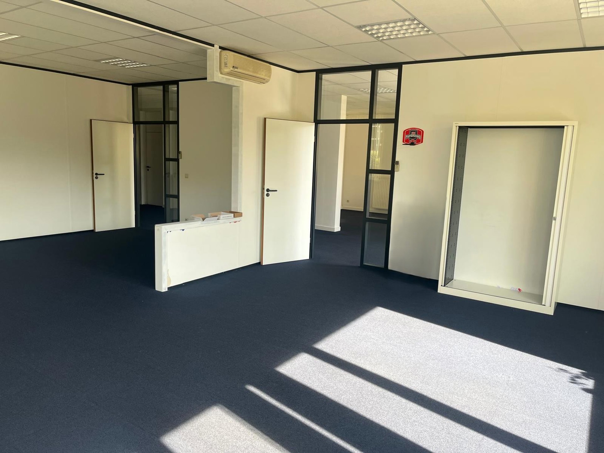 Commercial for rent in Schelle - photo 5