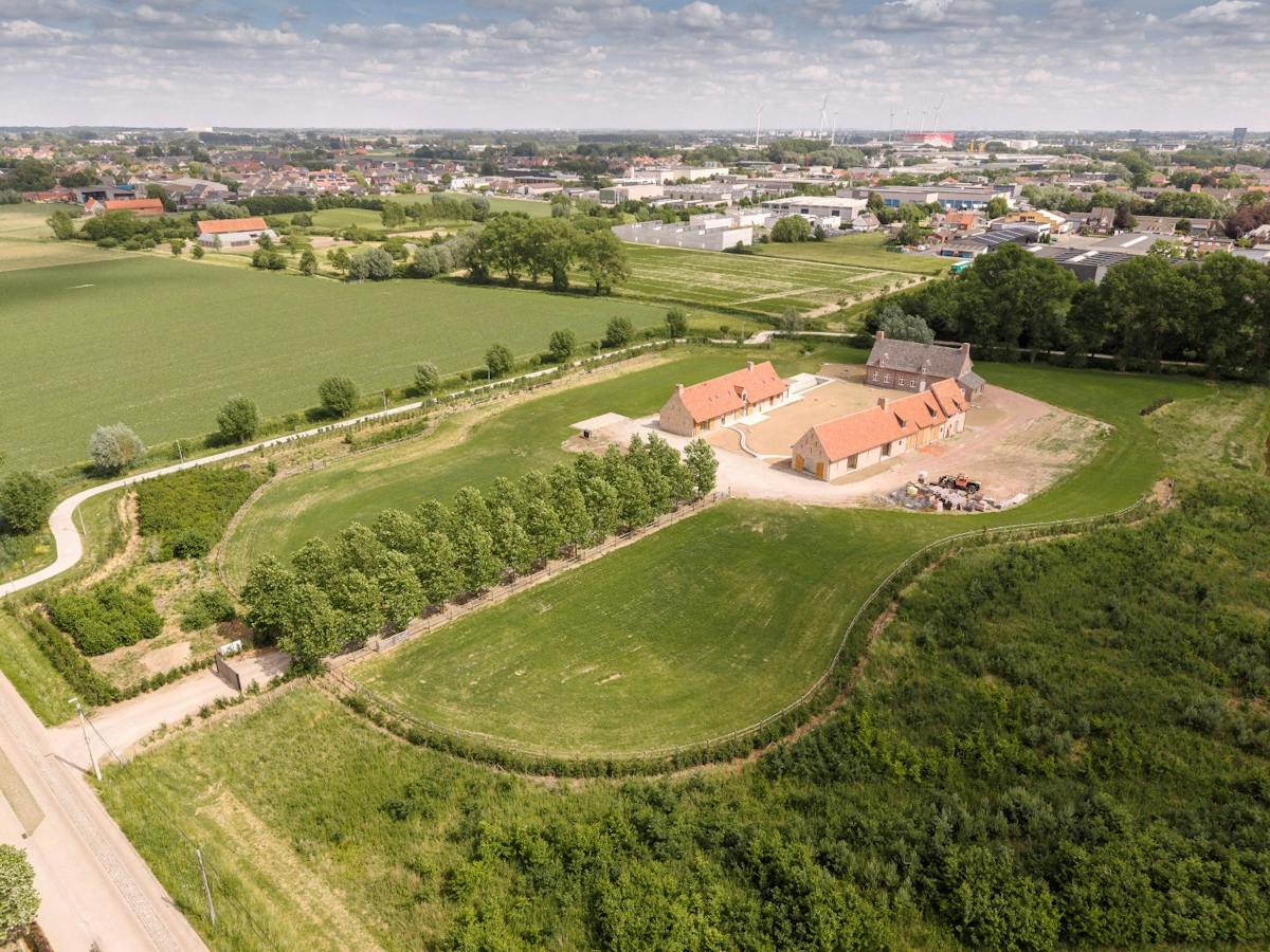 Uitzonderlijke nieuwbouwhoeve op ruim 2 hectare in Roeselare - foto 5