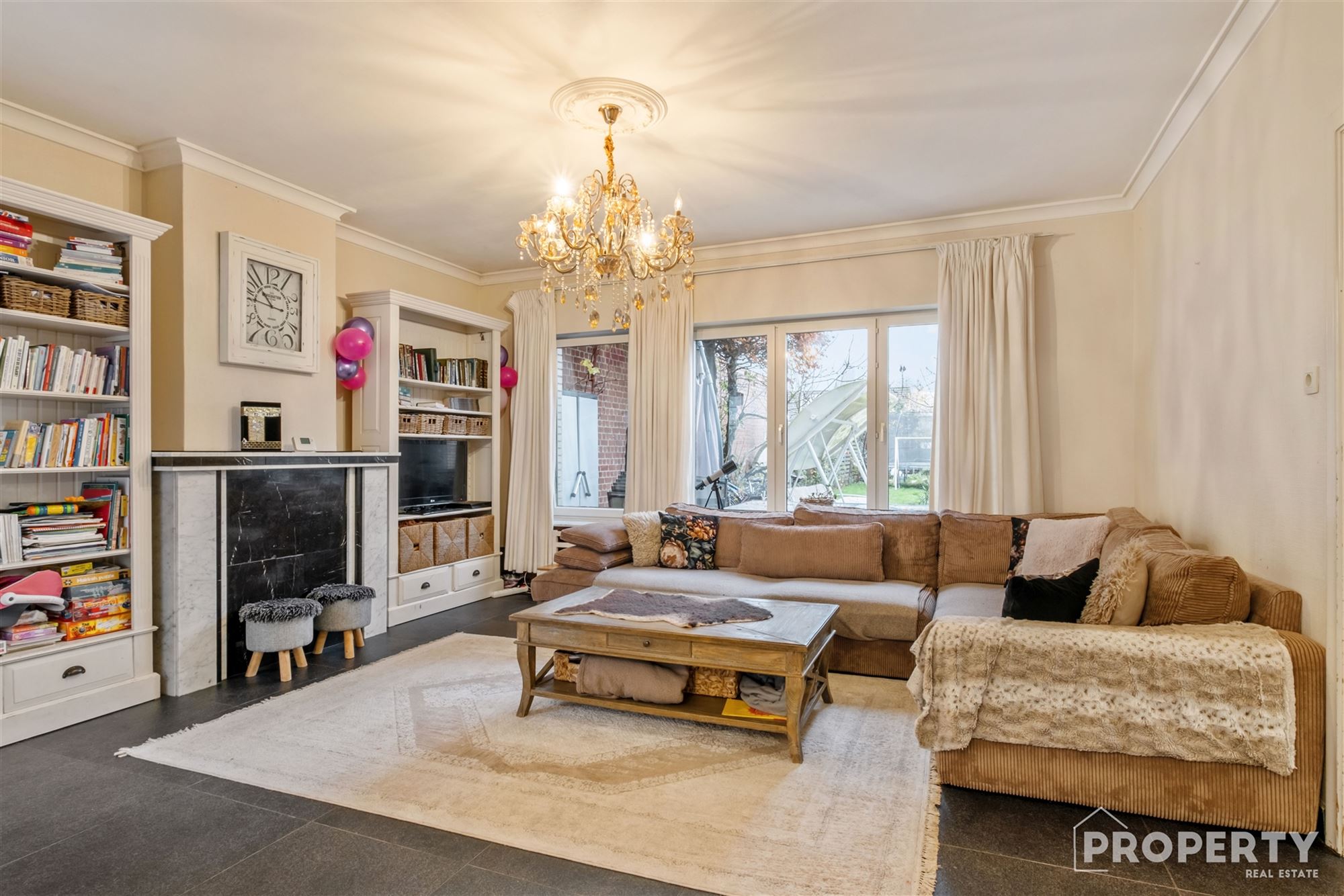 Ruime gezinswoning met 4 slaapkamers & veel potentieel! - foto 4