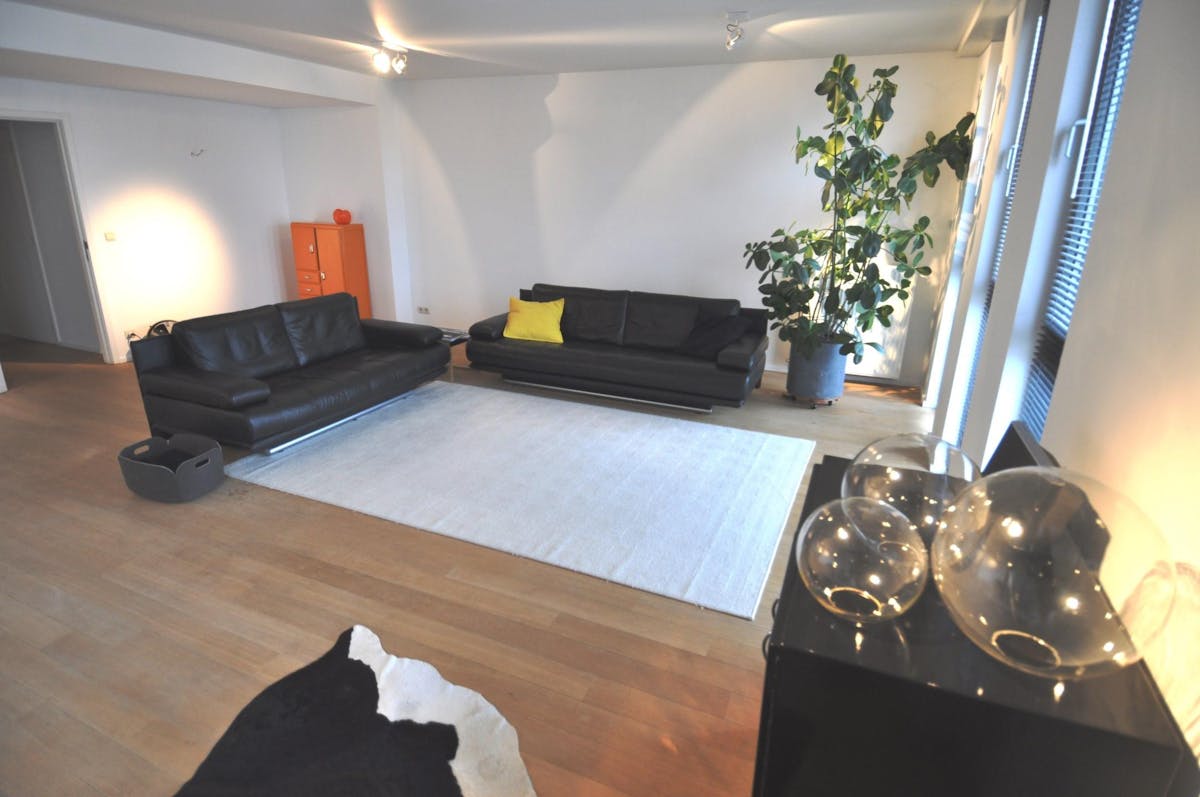 Centre de Bruxelles, appartement meublé avec 2 chambres - photo 5