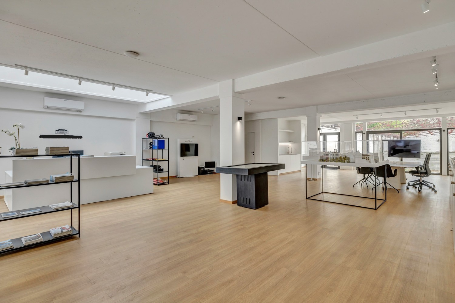 Multifunctioneel opbrengsteigendom op toplocatie! - foto 5