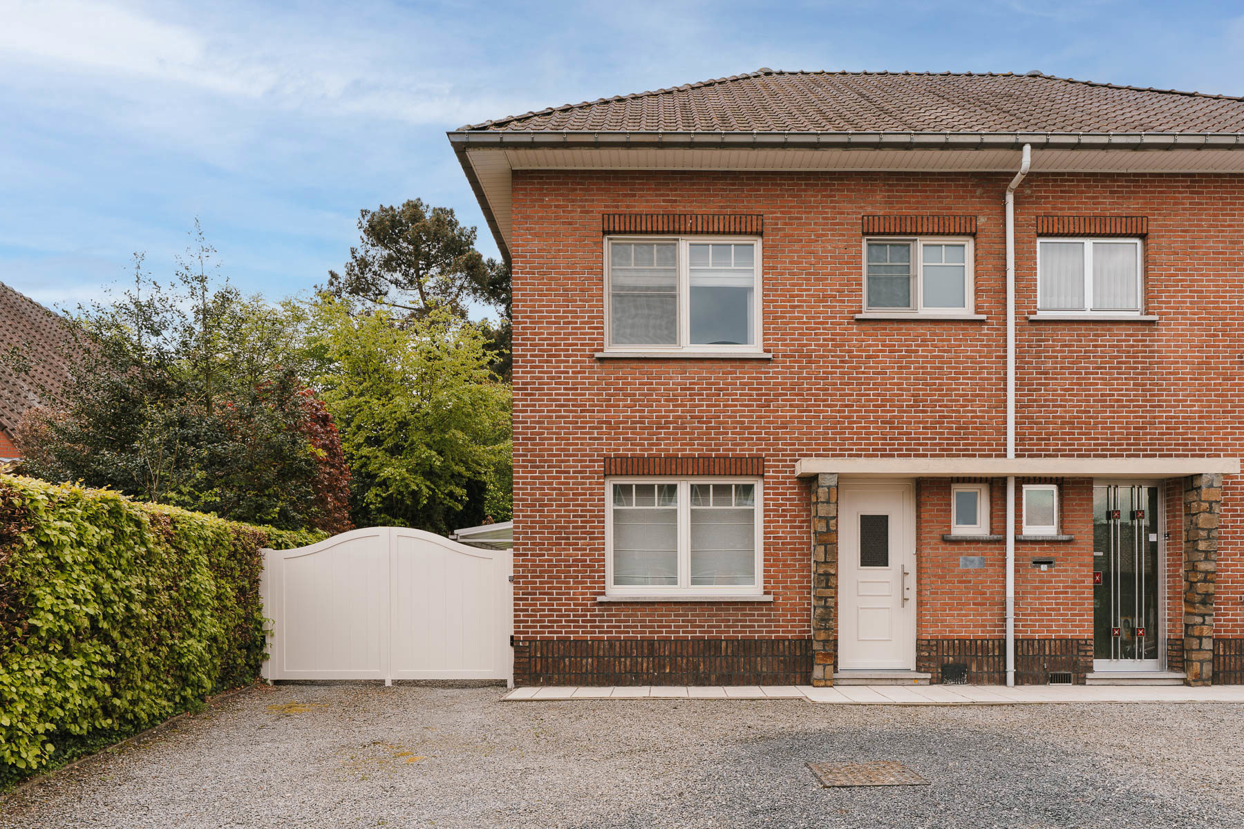 Gerenoveerde, instapklare woning op 502 m² - foto 1