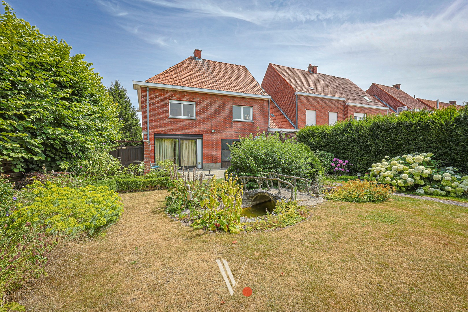 Halfopen woning met veel potentieel in het rustige Emelgem - foto 2