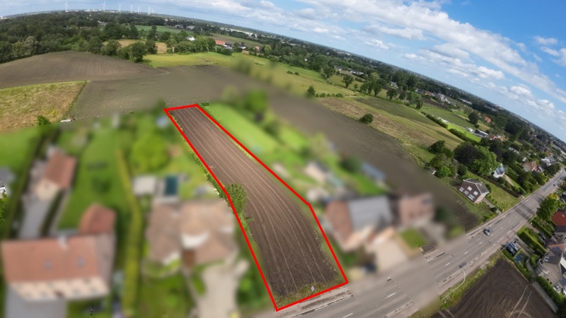 Bouwgrond open bebouwing groot 1914m² en straatbreedte 20m! - foto 1