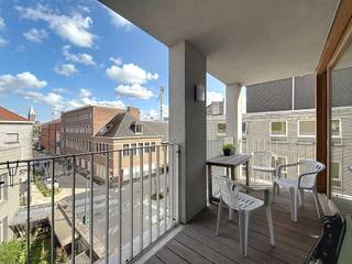 Nieuwpoort 57/302: Energiezuinig 3 slaapkamer appartement op centrale locatie, indeling als volgt: Lichtrijke leefruimte met open moderne...
