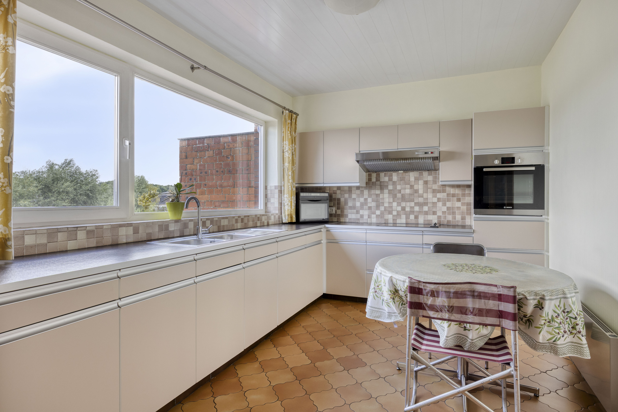 Te renoveren gezinswoning met 3 slaapkamers in Liedekerke - foto 5