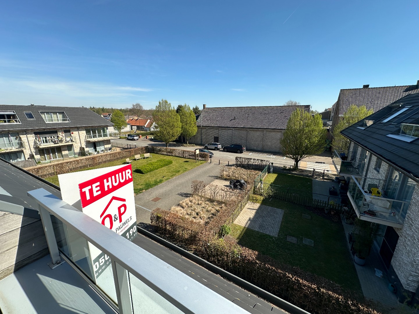 Instapklaar 2-slp appartement met terras én garage, Torhout Wijnendale - foto 5