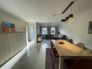 Welkom in Rotselaar! Een gemeente die bekendstaat om haar groene omgeving, uitstekende bereikbaarheid en gezellige dorpskern. De woning is...