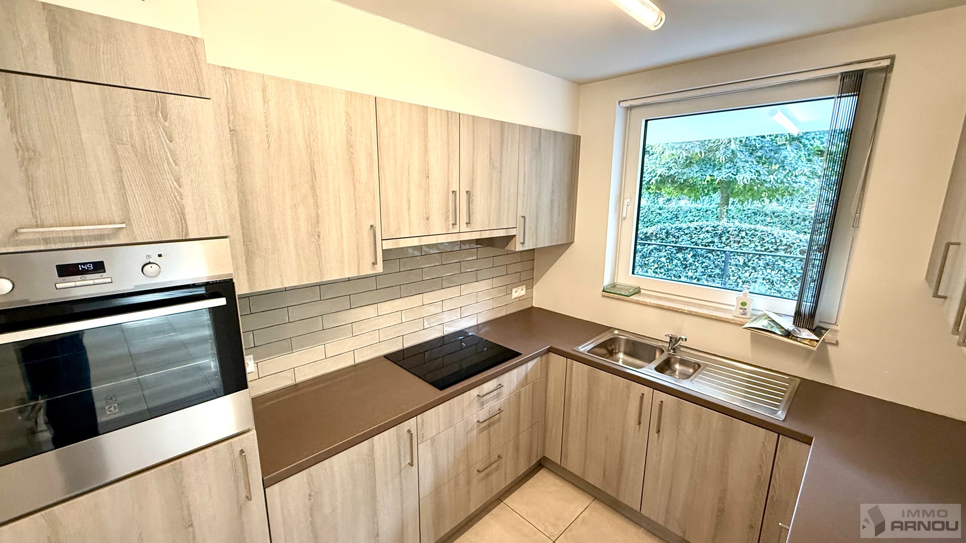 Recent gelijkvloers appartement met 2 slaapkamers, terras en garage - foto 5