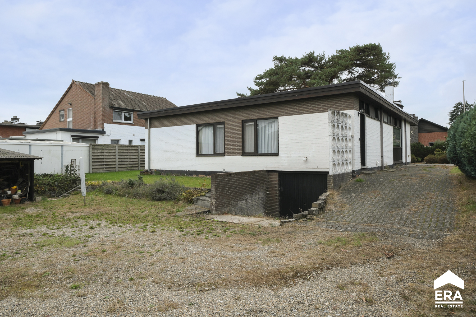 Gelijkvloerse gezinswoning met 4 slaapkamers te koop in Pelt - foto 4