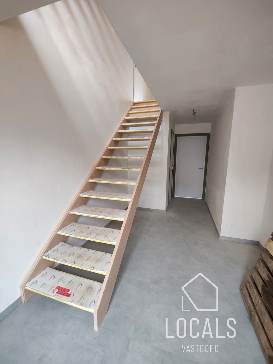 Appartement à vendre à Lierde avec 4 chambres - photo 3