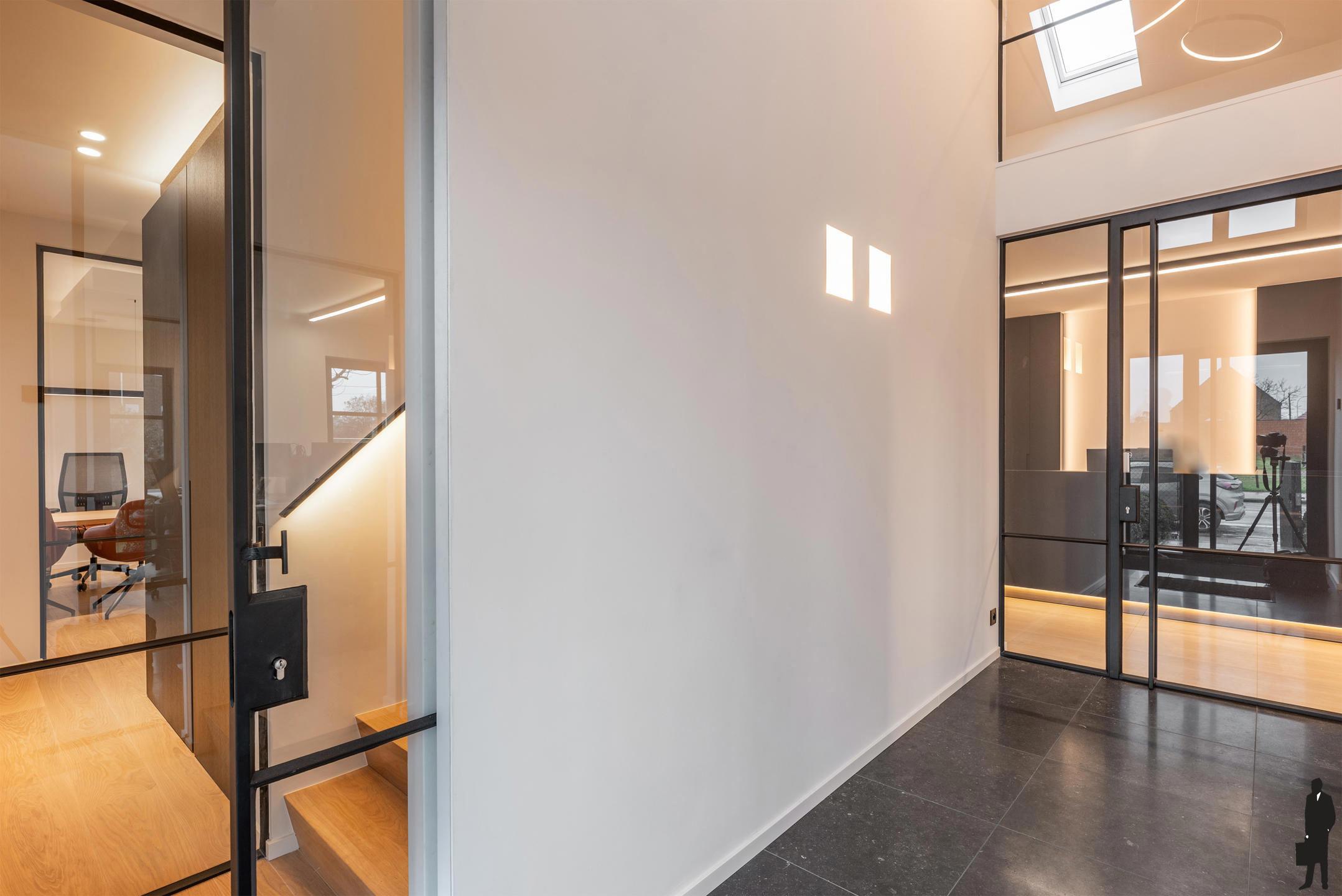 Commercial à louer à Beerse - photo 2