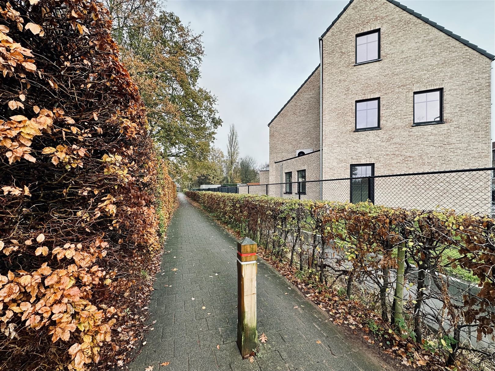 Charmante nieuwbouw met vier slaapkamers - foto 5