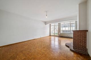 Op de eerste verdieping van een verzorgd gebouw in de Stockholmstraat bevindt zich deze ruime studio met een centrale ligging in Oostende...