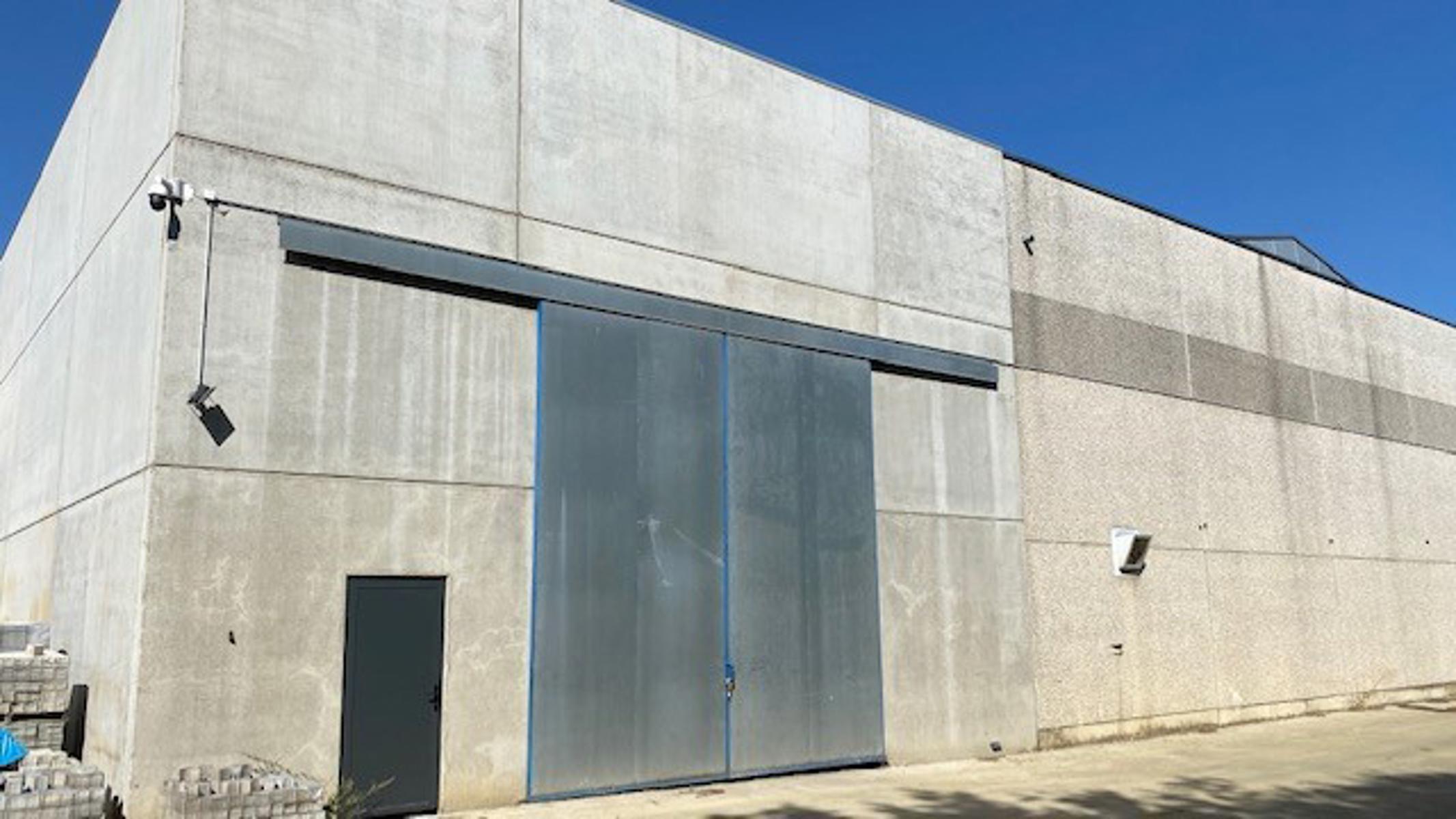 Commercial à louer à Tessenderlo - photo 1