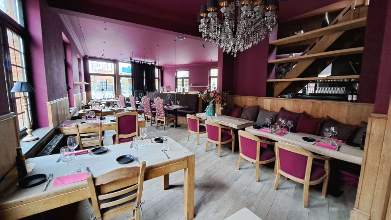 Instapklaar Horecapand met ruim Terras te huur in Sint-Andries Brugge - foto 3