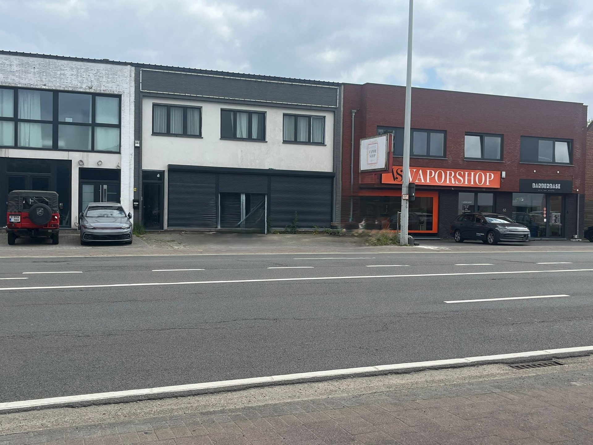 Commercial à louer à Anvers - photo 3