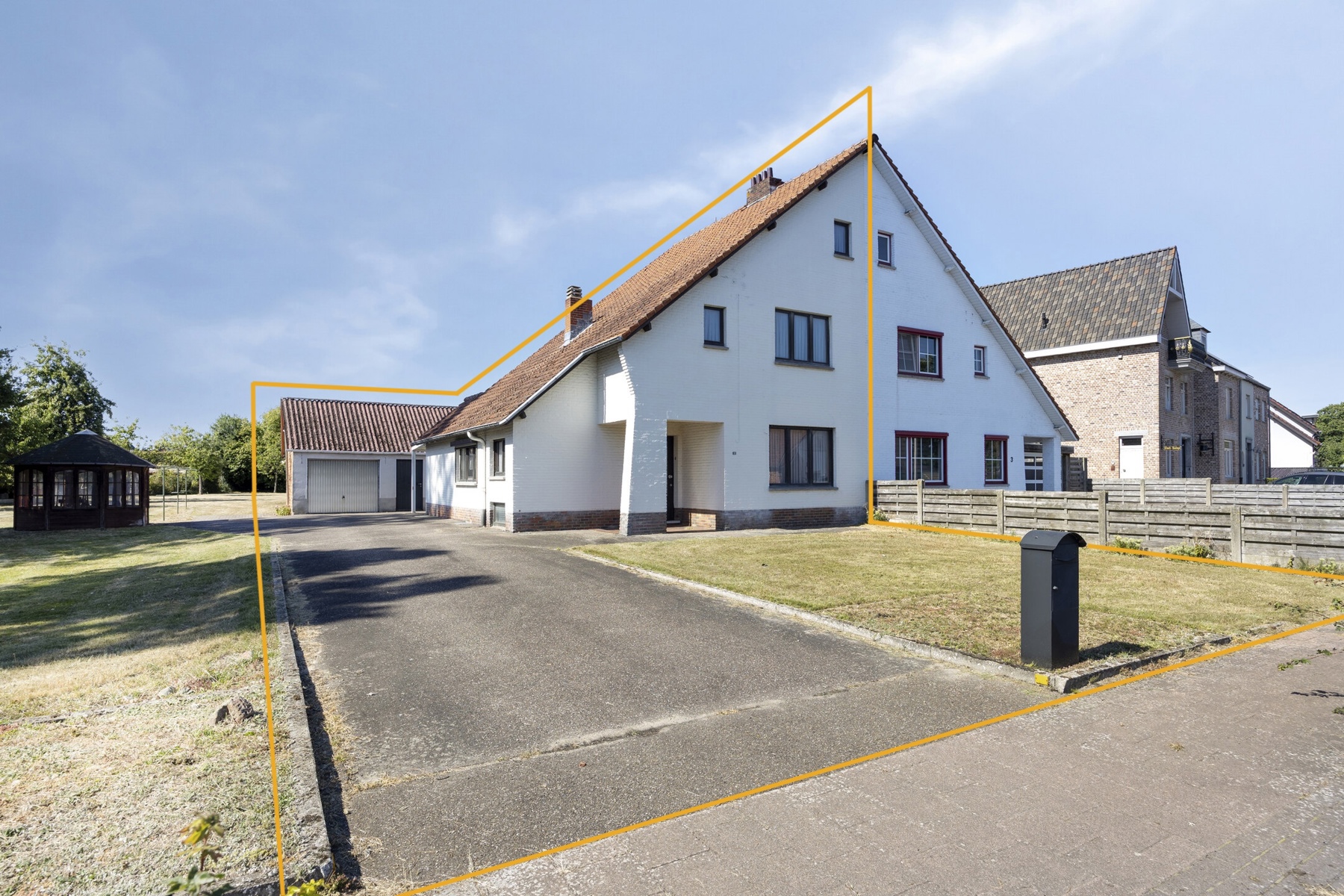Huis te koop in Houthalen-Helchteren met 4 slaapkamers - foto 1