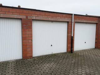 Afgesloten garagebox in de Heidebloemstraat 1 (box 48) te Turnhout. Beschikbaar: 01/05/2026.Ligging: gunstig gelegen in de Heidebloemstraat te...