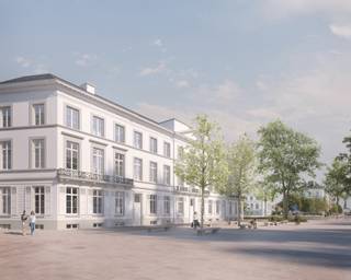 <p><strong>Mercier – Exclusief wonen en ondernemen in een historisch kader</strong></p><p>Welkom in Mercier, een uniek renovatieproject aan het Kardinaal Mercierplein in Mechelen. Dit statige neoclassicistische gebouw uit 1839 werd met respect voor zijn authentieke karakter herontwikkeld tot een exclusief woon- en handelsproject.</p><p>Vandaag is nog slechts één luxueus appartement en één commerciële ruimte beschikbaar.</p><p>Het appartement is volledig instapklaar, professioneel geschilderd, voorzien van stijlvolle verlichting en onmiddellijk beschikbaar bij akte. Je geniet er van hoge plafonds, veel licht, drie slaapkamers, een ruim terras en hedendaags wooncomfort dankzij geothermie, vloerverwarming en -koeling, ventilatiesysteem D en hoogwaardige isolatie.</p><p>Ook de commerciële ruimte van ca. 246 m² is nog beschikbaar. Deze wordt casco opgeleverd en beschikt over een aparte inkom, buitenruimte en ondergrondse stockage. Ideaal voor een praktijk, kantoor of handelszaak.</p><p>Een belangrijk extra voordeel: zowel het appartement als de commerciële ruimte worden verkocht onder het registratiestelsel. Je betaalt dus geen btw op de aankoop.</p><p>Grijp deze laatste kans en ontdek Mercier tijdens een bezoek met Malines-Group.</p>