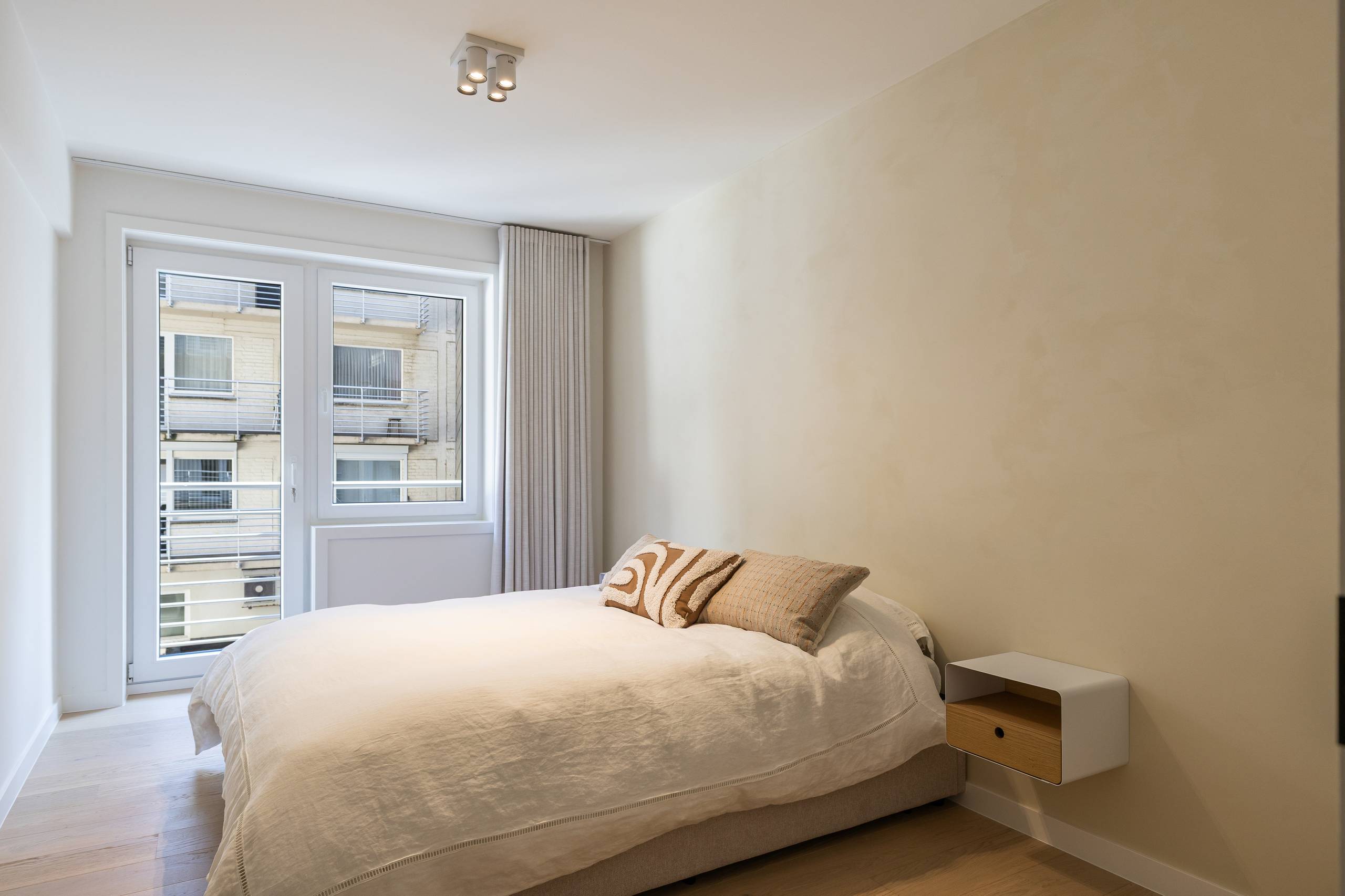 Exclusief appartement met frontaal zeezicht! - foto 4