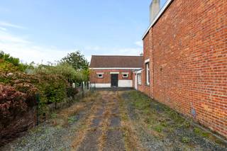 Uiterst rustige en aangename liggingVeel potentieelTuin met mogelijkhedenVlotte verbinding met station Maria-Aalter...