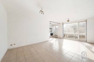 Op te frissen 1-slaapkamerappartement nabij het centrum van Ronse, ideaal voor starters of als investering!Dit appartement van ca. 54 m² is gunstig...
