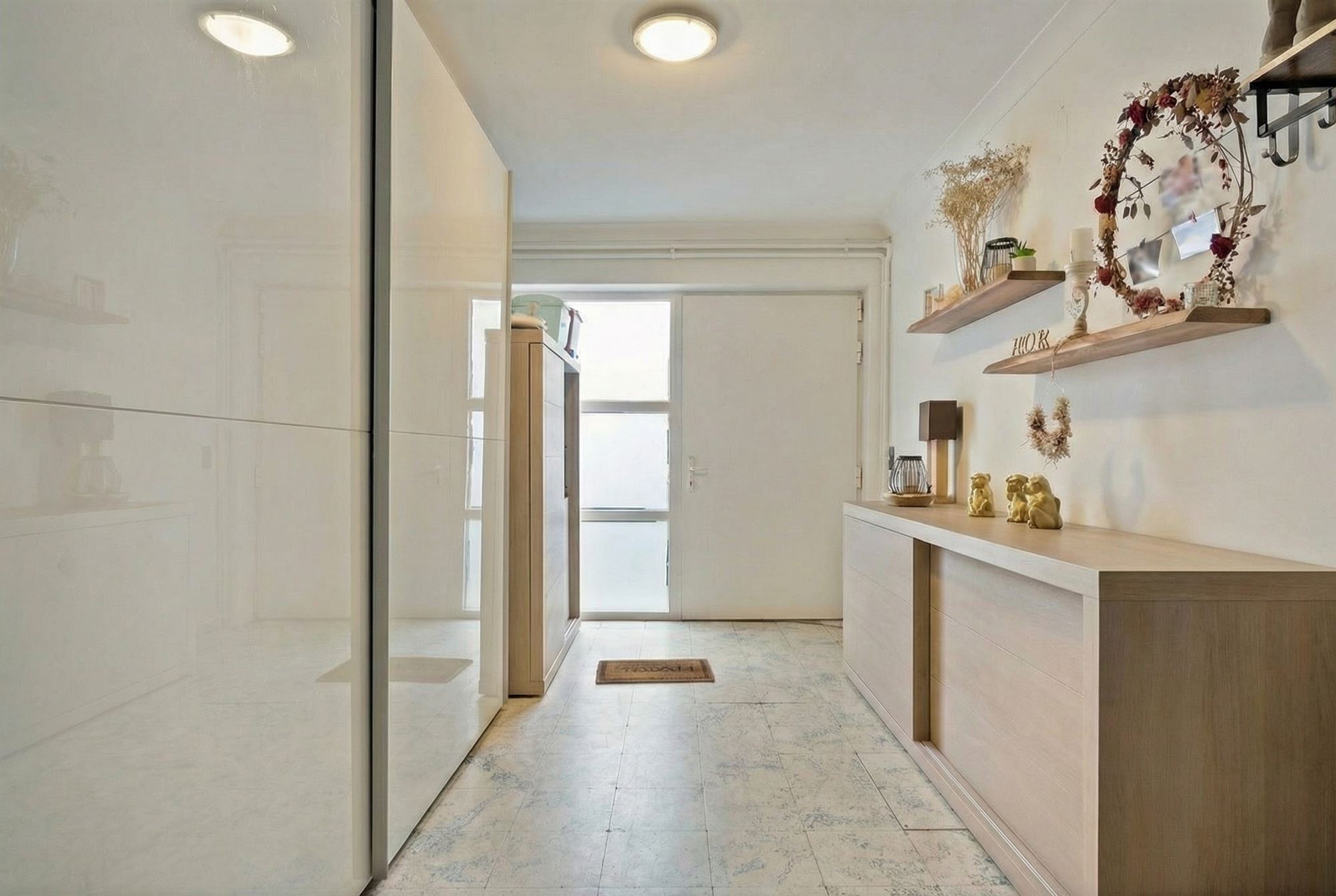 Instapklare woning met 3 slaapkamers te Hulste! - foto 4