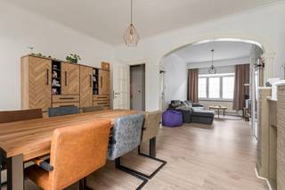 O P T I EInteresse in deze gezellige woning? Bekijk de virtuele toer en maak via Livitas.be ONLINE je afspraak.DE grote pluspunten van deze woning? 4...