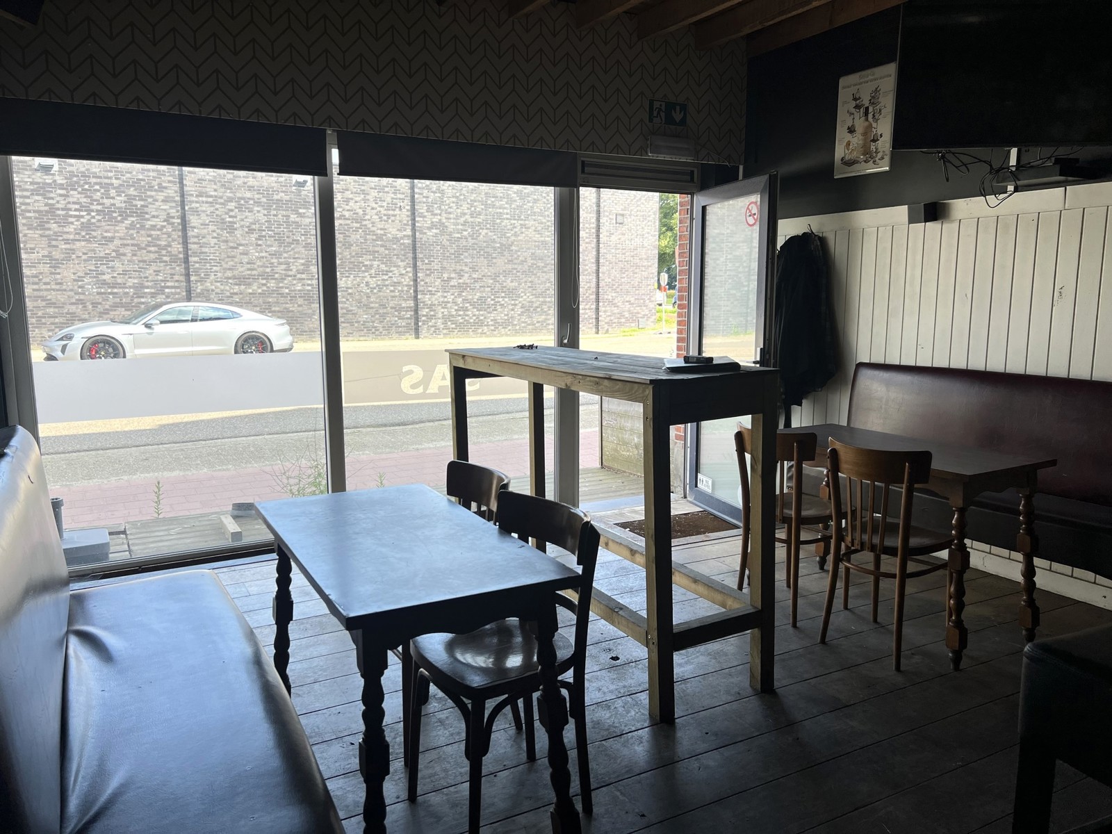 Handelsruimte gelegen aan de stadsrand van Herentals.  - foto 4