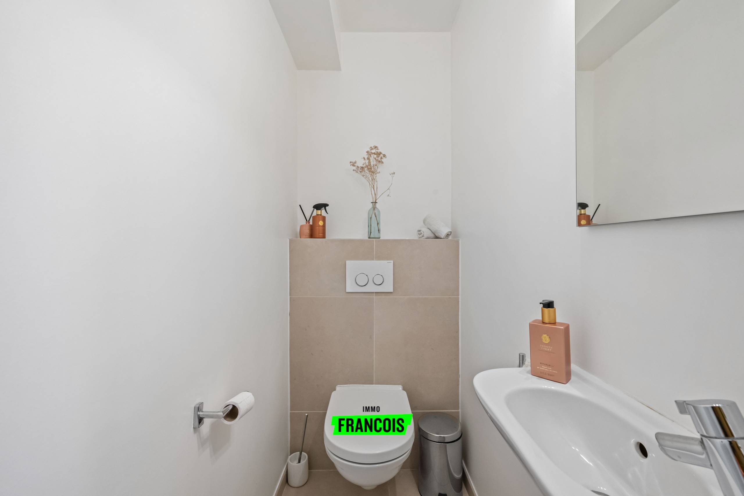 Modern tweeslaapkamer appartement in hartje Oostende - foto 2