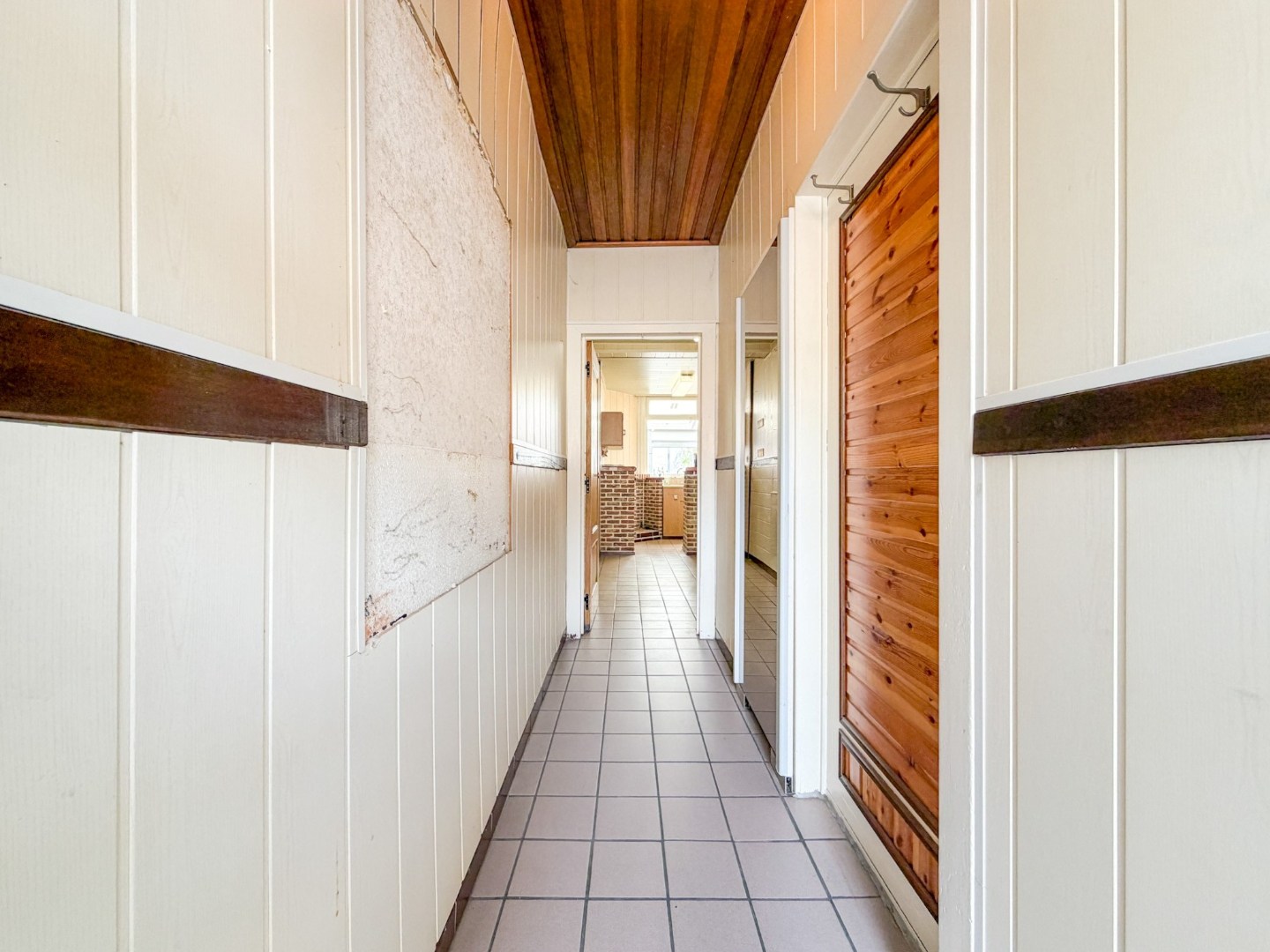 Ruime tussenwoning (211 m²) met zonnige koer, 3 slpk, Torhout - foto 4